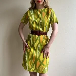 Vintage 1960s Yellow and Green Wheat Print Dress (S/M)